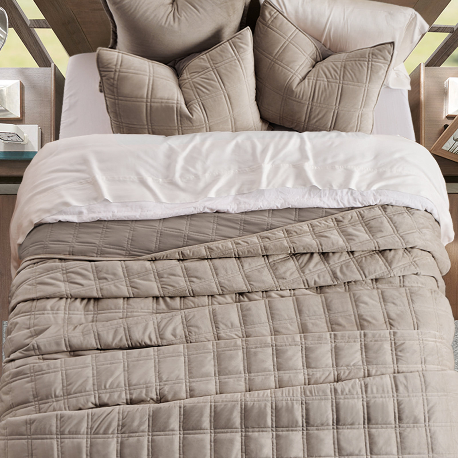 Velvet Quilt Set, Mocha Brown, Queen Quilt + 2 Queen Shams
