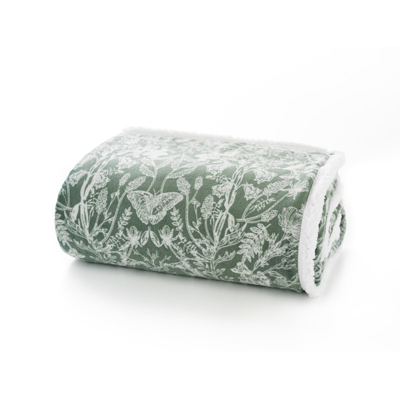 Cuddly Sherpa Fleece Throw, Green Geometric