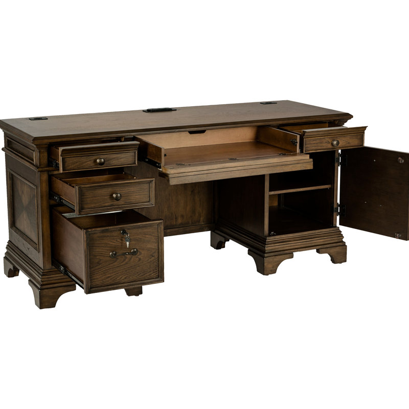 Bureau en chêne bruni avec cinq tiroirs, conception pratique, commodité ergonomique, 31,91h x 66w 24d pouces, 5 tiroirs, chêne, pour organisation, grain de bois