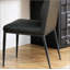 Chaise en cuir synthétique gris et finition bronze industriel