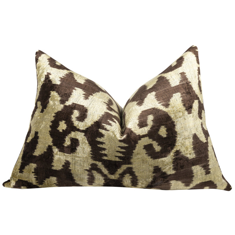 Coussin en velours fait à la main avec insert - motif ikat brun, 16 po x 24 po