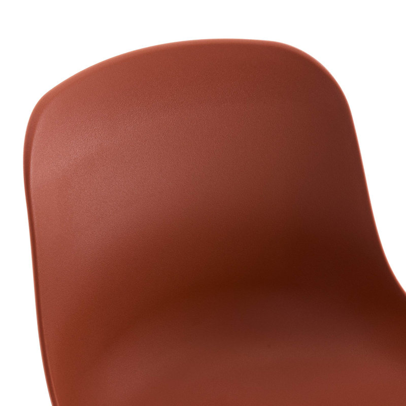 Chaise de salle à manger en plastique avec pieds en métal Meli, Rouge brique