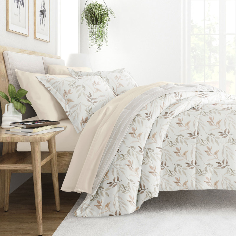 7 Piece Bedding Set - Comforter and Sheet Set, California King Comforter + 1 Additional Piece, Ivoire floral