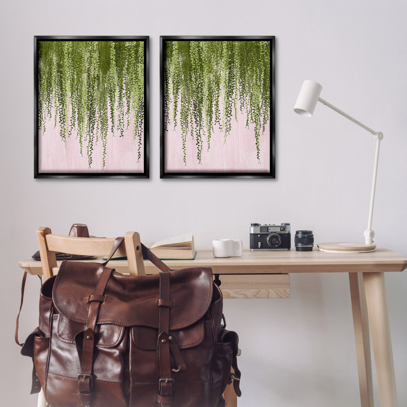 «Natural Falling Ivy» par Grace Popp 2 - pièces sur, H 31 po x l 50 po, Cadre flottant noir de jais
