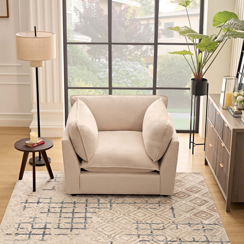 Fauteuil d'appoint rembourré de 44,49 po Heffernan, Chenille beige