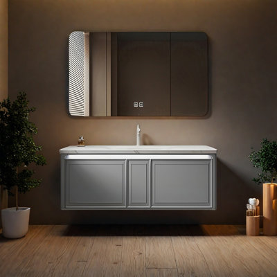Armoire de salle de bain française