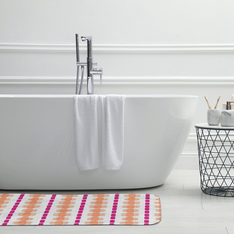 Tapis de bain Funky Junky, L 17 po x L 24 po, Rose