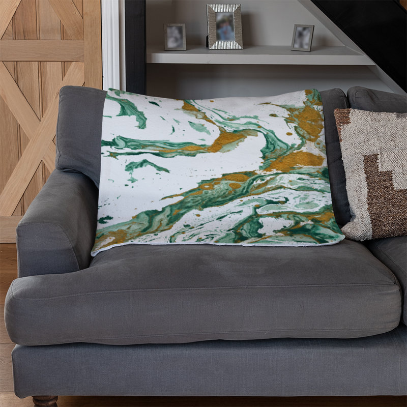 Raglin Quilted Throw Blanket