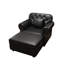 Canapés confortables, fauteuil avec repose-pieds en similicuir et sièges modernes