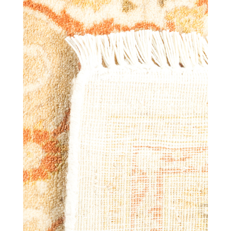 Classic One-of-a-Kind 4' 5" X 6' 3" Hand Knotted Area Rug