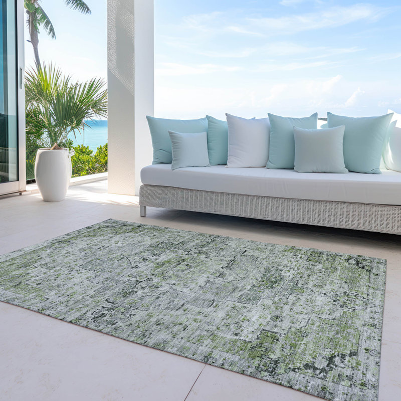 Machine Washable Indoor/Outdoor Xhevrie Aloe Rug, Rectangle 2'6" x 3'10"