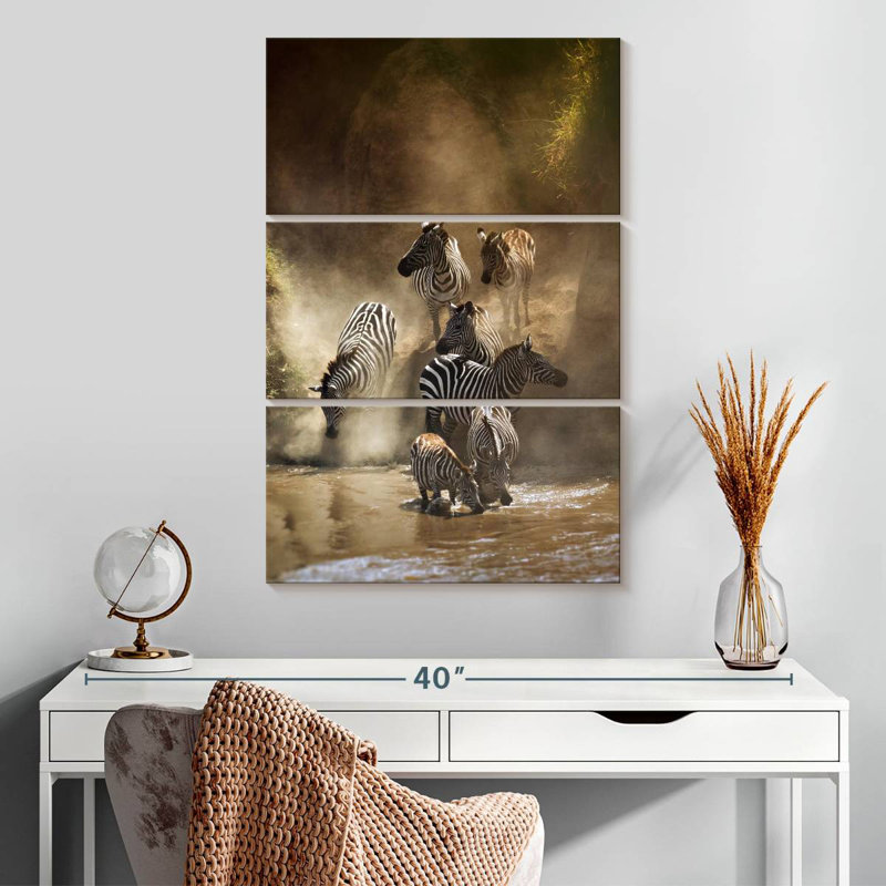 Brampt Zebra Crossing Mara River, 32" H x 20" W
