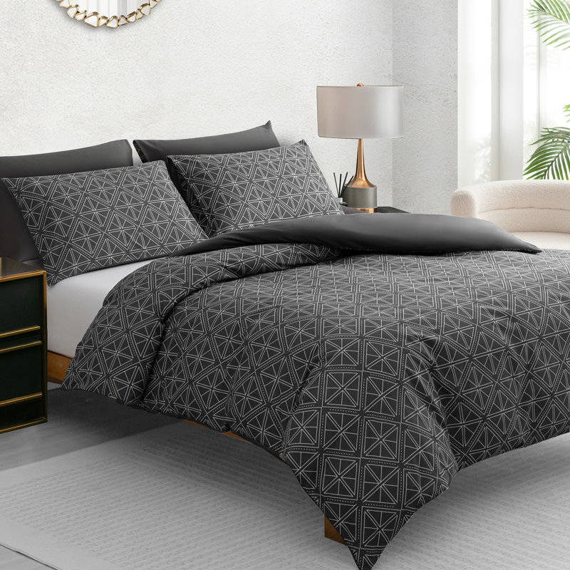 Microfiber Geometric Duvet Cover Set, King, Charcoal