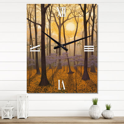 Horloge murale forêt ensoleillée à travers les branches de l'hiver