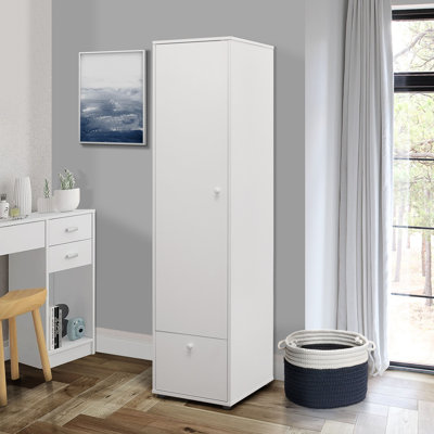 Garven Armoire