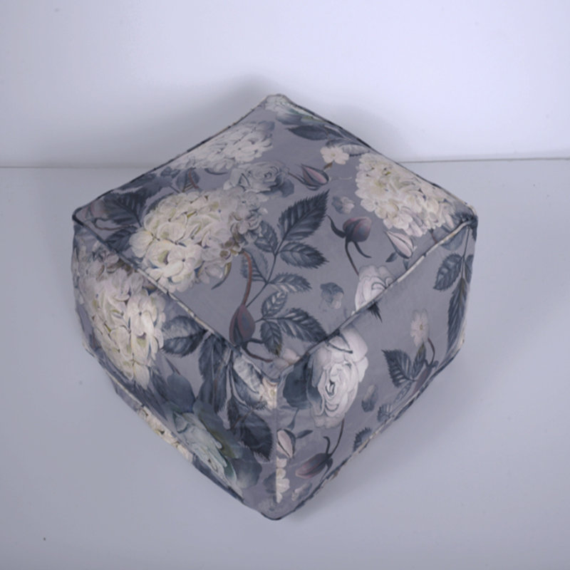 Grand pouf carré, imprimé floral, repose-pieds