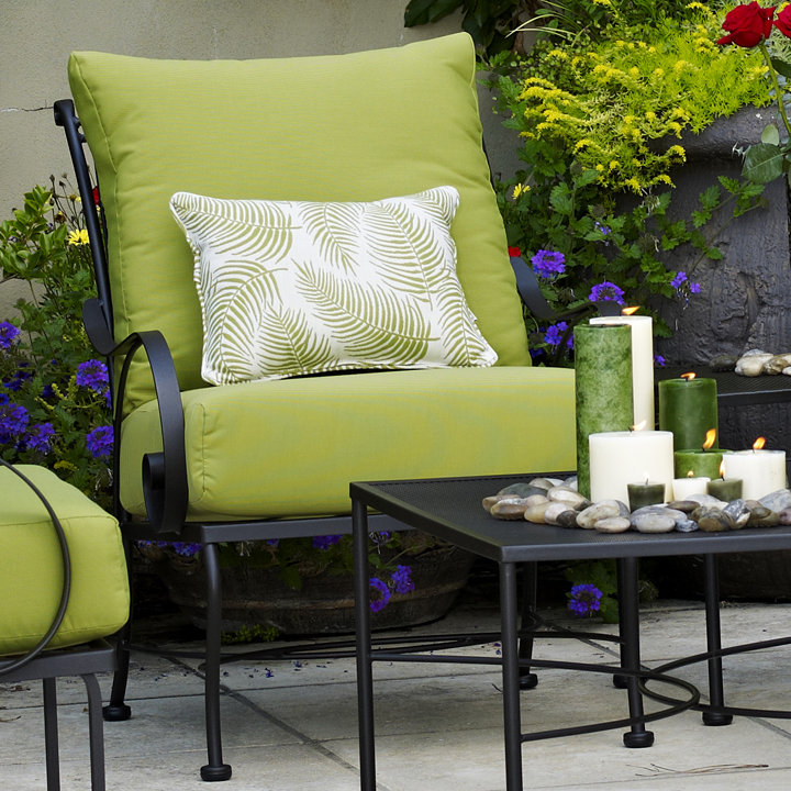 Uribe Metal Outdoor Lounge Chair, Canvas Heather Beige Sunbrella® Canvas