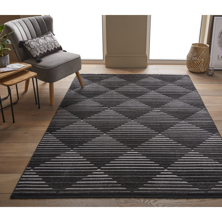Raymond Geometric Indoor / Outdoor Area Rug