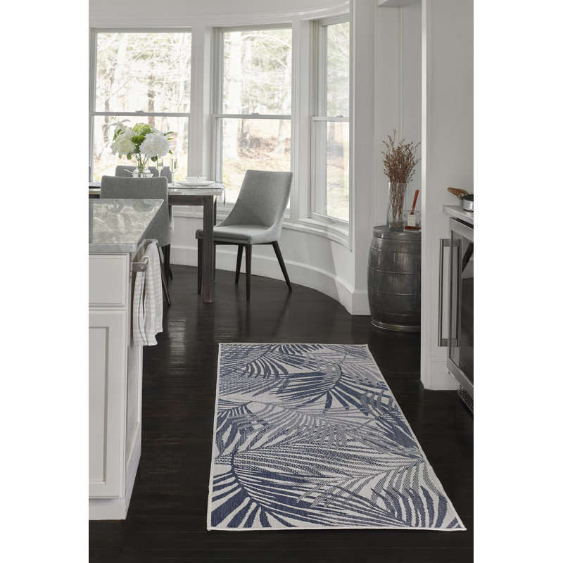 Abordale Floral Indoor / Outdoor Rug, Runner 2'7" x 7'6"