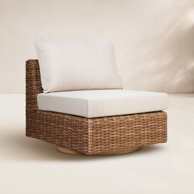Windsor Swivel Patio Lounge Chair