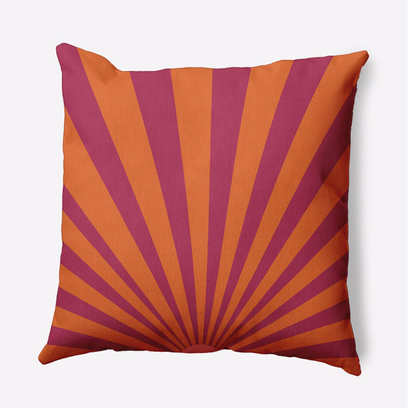 Coussin intérieur / extérieur Leafy Branch, H 18 po x l 18 po, Rouge / orange géométrique