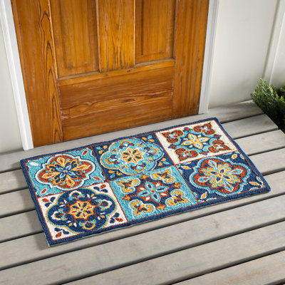 Bhaskar Hand Hooked Geometric Indoor / Outdoor Rug