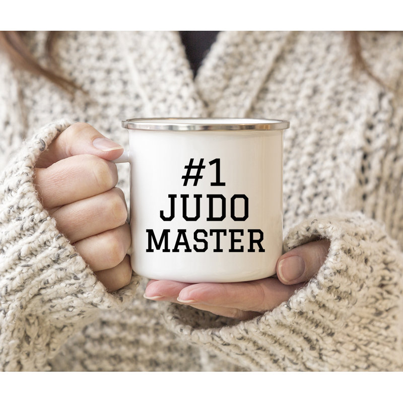 Tasse de camping café, Maître de judo
