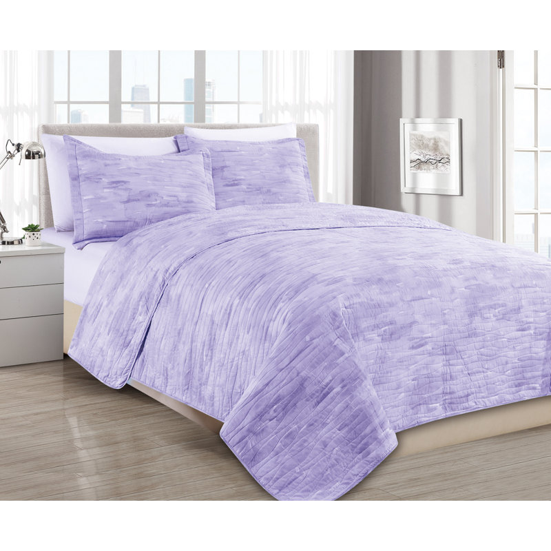 Coastal Polyester Machine Printed Abstract Quilt, Queen + 2 Shams, Lilac