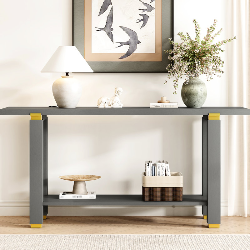 Spacieuse console de 62,9 po, garniture en métal de fer, pieds en pin massif, espace de rangement inférieur ouvert, gris, options de présentation en U, 62,9 po, pieds de hall d'entrée, tablette intégrée, couloir Concept
