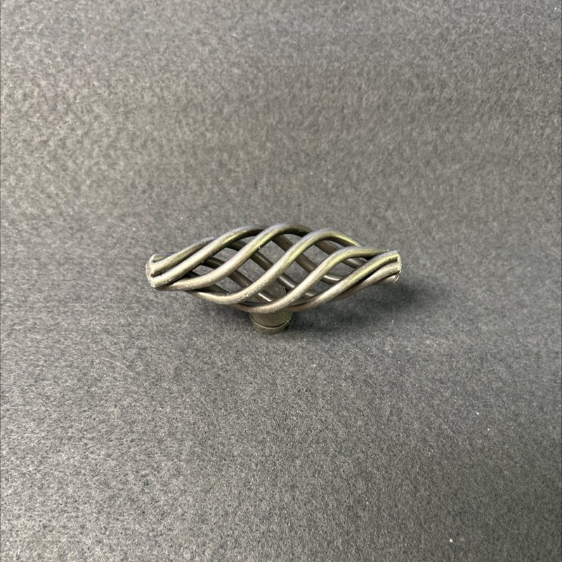 (Paquet de 5) (Paquet de 25) Poignée de cage à oiseau rustique faite à la main de 2 1/2 po étain antique