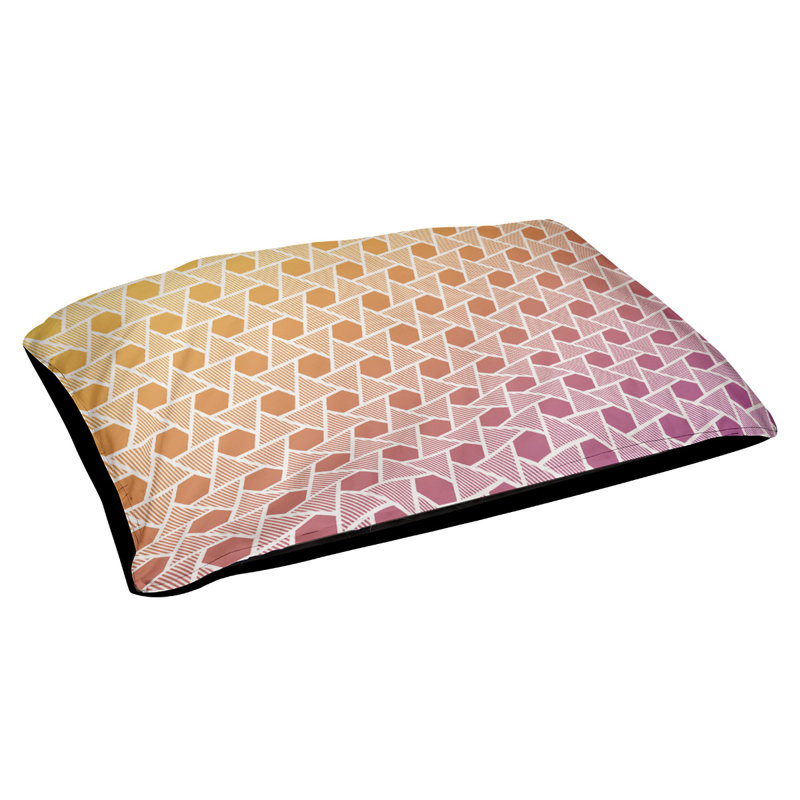 Coussin de lit à triangles hexagonals Byrge, Petit (l 28 po x P 18 po x H 6 po), Jaune / Mauve, Polyester