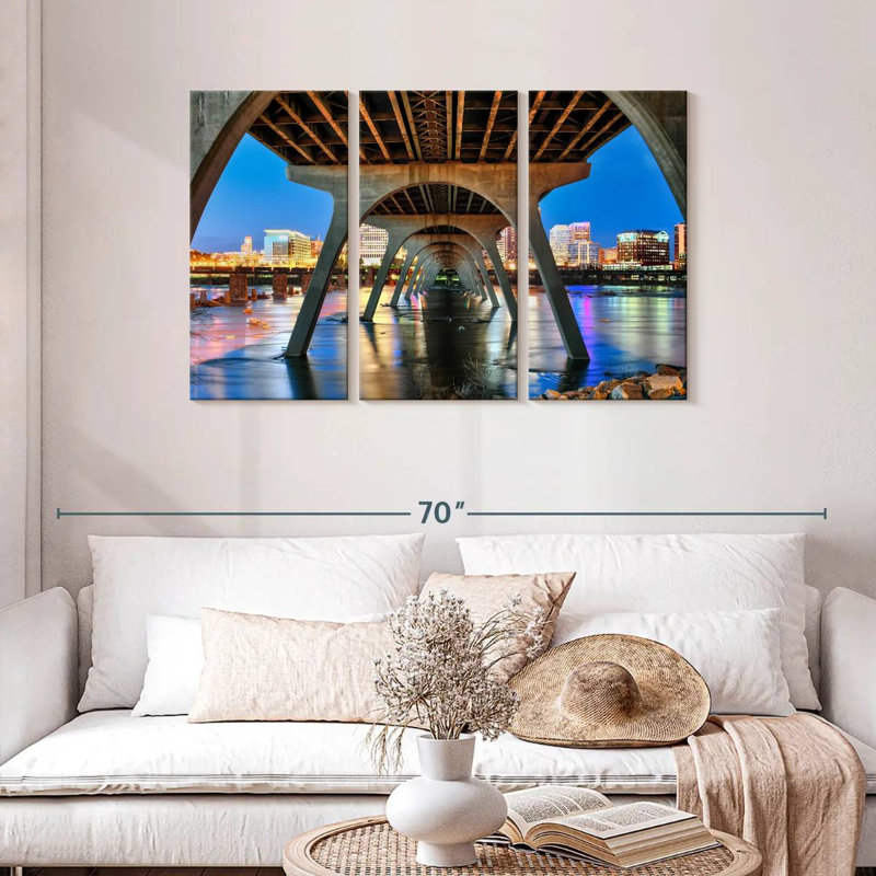 Tergel Beneath Manchester Bridge, 28" H x 45" W