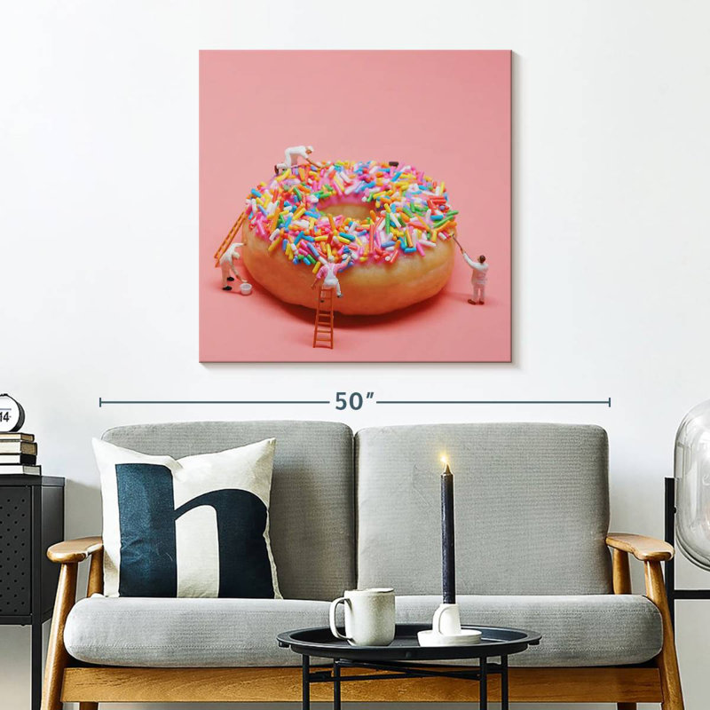 Yarlin Doughnut Construction, 30" H x 30" W