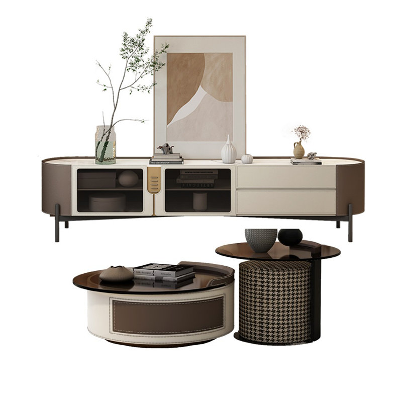 Meuble télé de style italien jumelé à une table basse