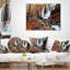 Coussin Crimea Waterfall in the Fall Landscape-659102363