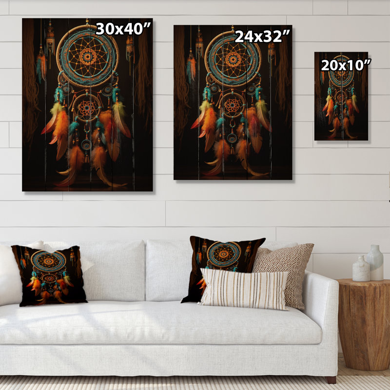«Native Art Dreamcatchers Embrace II» sur bois, H 20 po x l 10 po x P 0,78 po