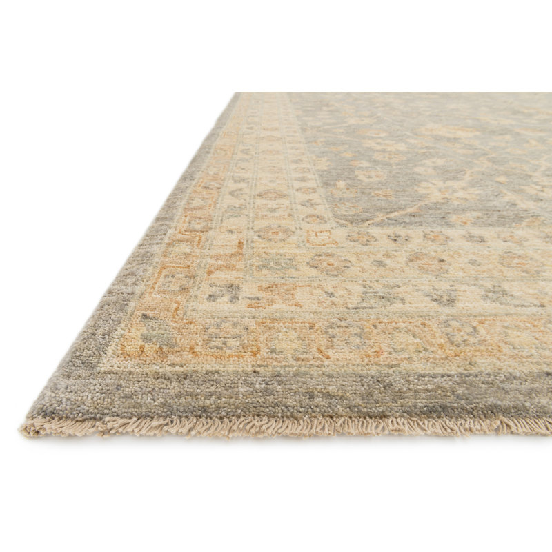 Majestic Wool Oriental Indoor Rug, Rectangle 5'6" x 8'6"