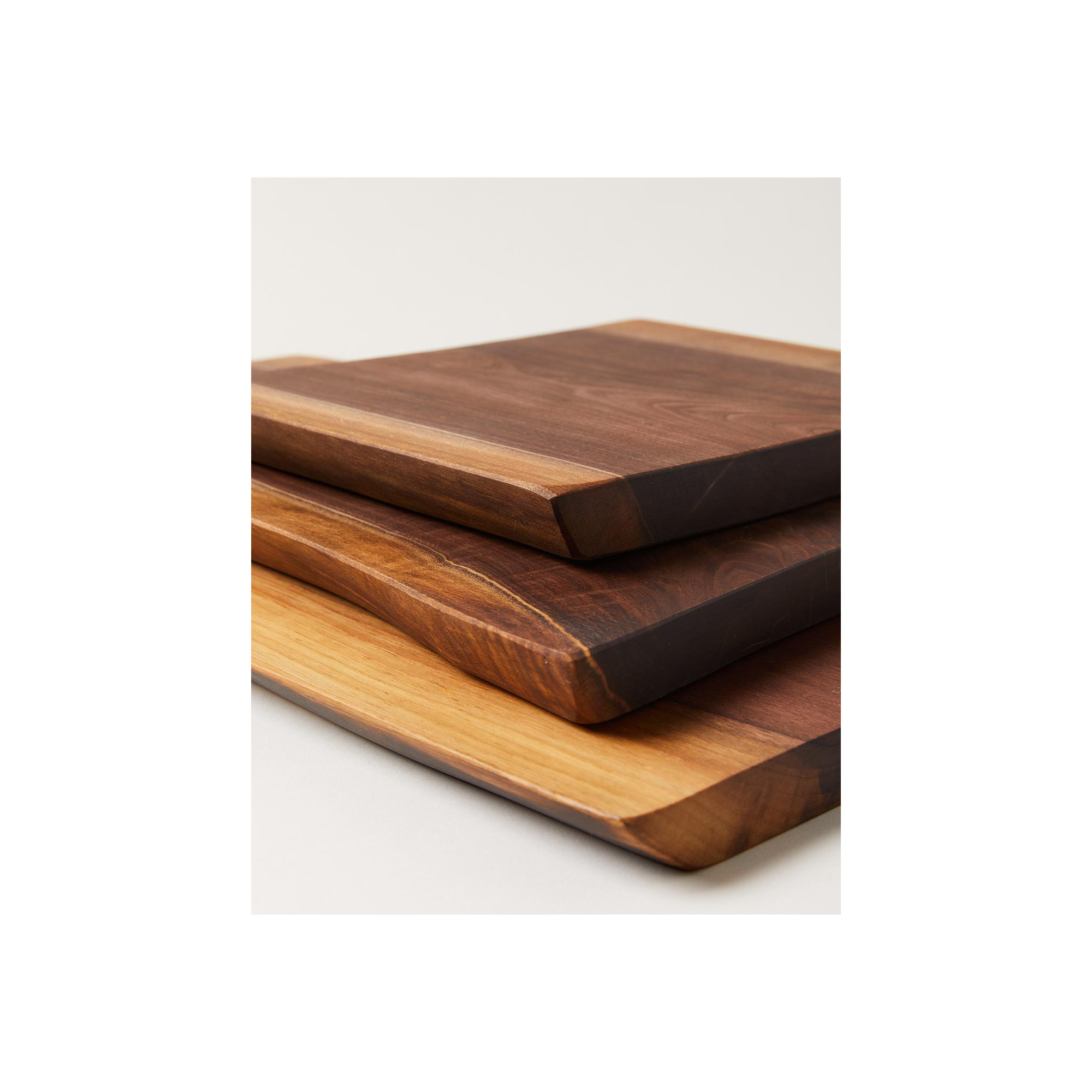 Walnut Wood Cutting Board, Medium: 15"