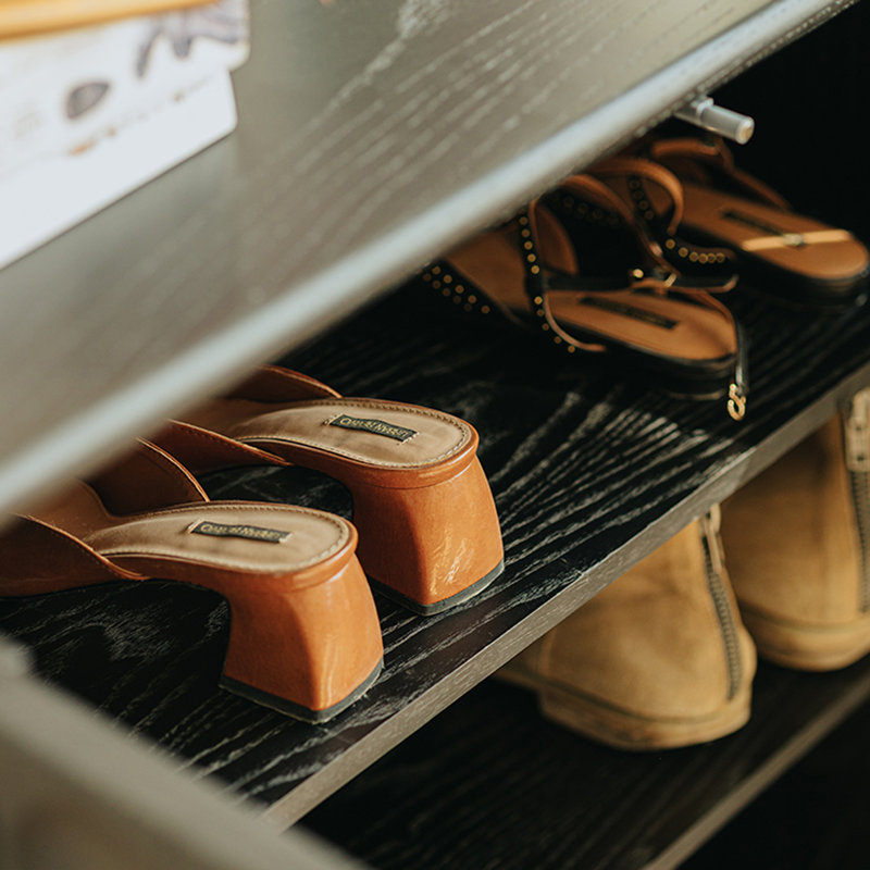 20 Pair Shoe Storage Cabinet