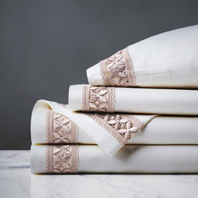 Juliet Lace Sheet Set In White/Fawn