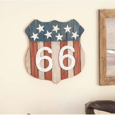 Décoration murale en bois