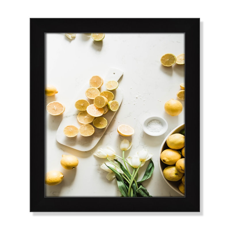 «Lemon Burst» par - Impression de cadre photo simple, Cadre noir, H 16 po x l 14 po x P 0,75 po