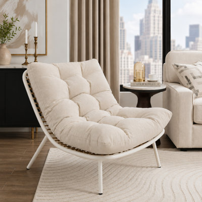 Fauteuil de jardin moderne en osier Lemley avec coussin, sans accoudoirs, idéal pour la véranda, le balcon et le jardin.