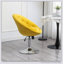 Fauteuil d'appoint pivotant en velours capitonné-108814539