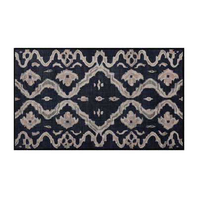 Tapis gris soyeux et moelleux