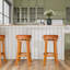 Tabouret de bar de 30 po avec aspect naturel, siège en cuir de selle, commodité pivotante, rembourrage confortable, structure en bois franc, conception à pieds évasés pour une stabilité et une durabilité de style, une action élégante, une solidité