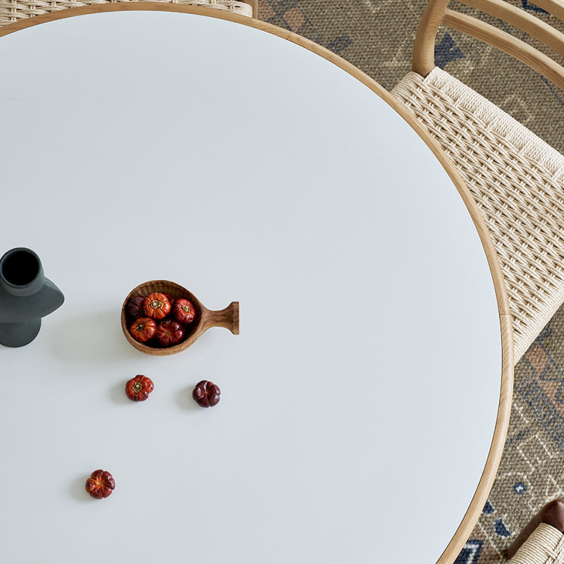 Ensemble de tables rondes simples de style nordique, Brun noisette / beige