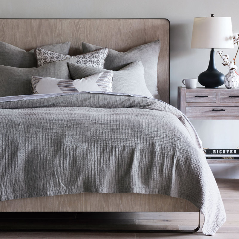 Cisero Matelasse Coverlet In Gray, Twin Coverlet, Gray