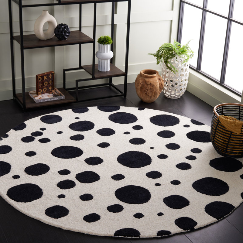 Camey Polka Dots Indoor Rug, Round 6'