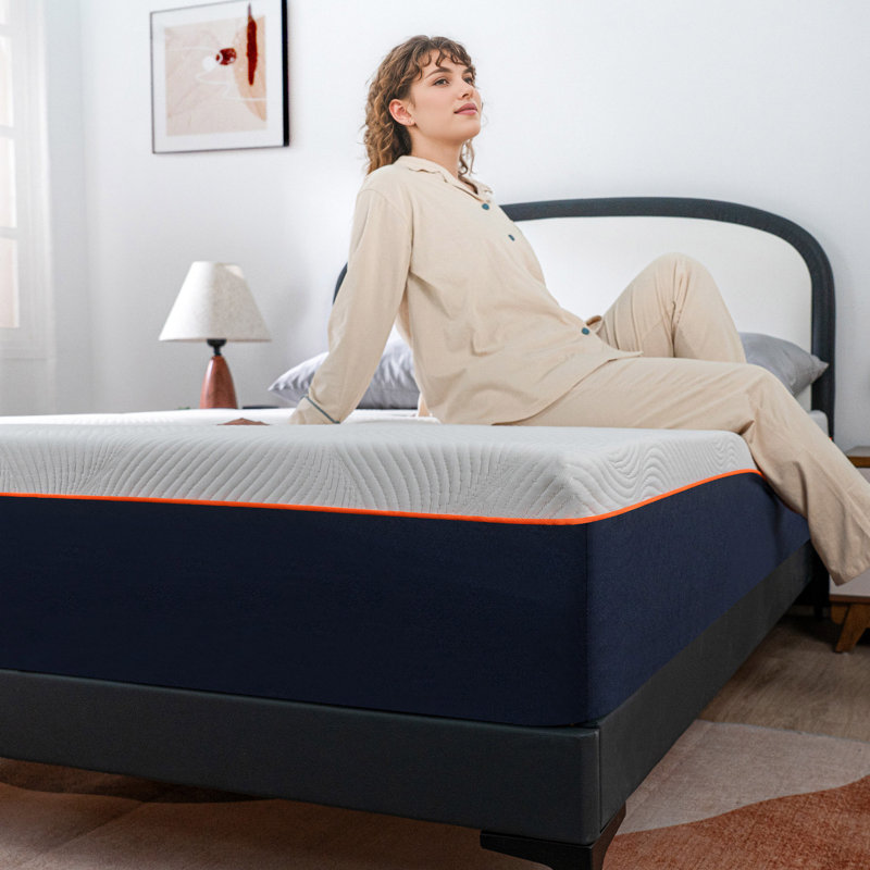 Matelas moyen en mousse viscoélastique dans une boîte, Très grand lit, 10"